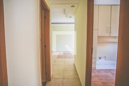 Corredor - Quartos de apartamento para alugar com 2 quartos, 58m² em Chácara Inglesa, São Paulo