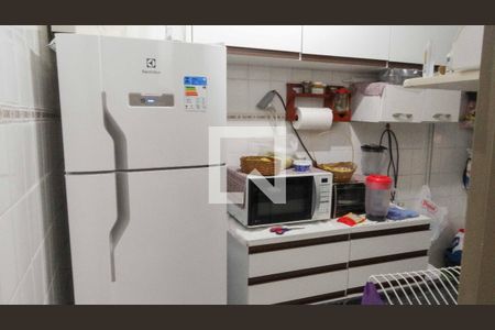 Apartamento à venda com 45m², 2 quartos e 1 vaga Apartamento à venda com 45m², 2 quartos e 1 vagaCozinha