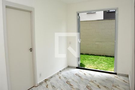 Sala de apartamento para alugar com 2 quartos, 54m² em Socorro, São Paulo