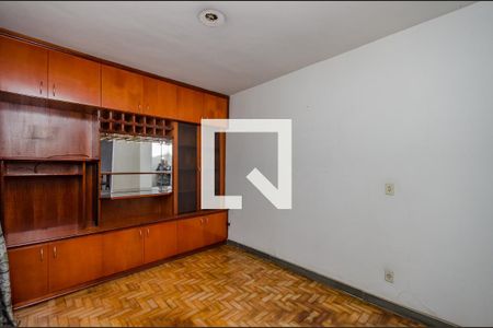 Casa à venda com 4 quartos, 300m² em Incofindência, Belo Horizonte