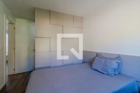 Casa à venda com 427m², 4 quartos e 4 vagas Casa à venda com 427m², 4 quartos e 4 vagasQuarto 3