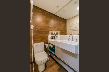 Casa à venda com 427m², 4 quartos e 4 vagas Casa à venda com 427m², 4 quartos e 4 vagasQuarto 3 - suite