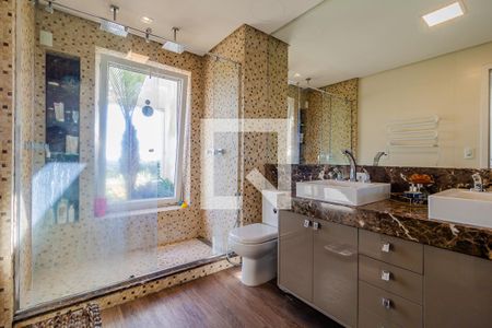 Casa à venda com 427m², 4 quartos e 4 vagas Casa à venda com 427m², 4 quartos e 4 vagasQuarto 1 - Suíte