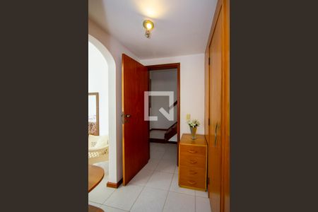 Suíte de apartamento para alugar com 3 quartos, 258m² em Icaraí, Niterói