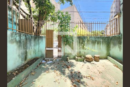 Entrada de casa à venda com 4 quartos, 315m² em Serra, Belo Horizonte