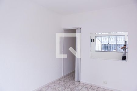 Quarto 1 de casa para alugar com 2 quartos, 80m² em Burgo Paulista, São Paulo