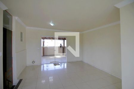 Sala de Estar de apartamento à venda com 4 quartos, 180m² em Santa Ines, Belo Horizonte