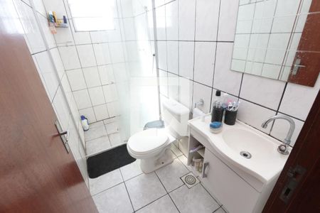 Banheiro de apartamento à venda com 2 quartos, 48m² em Água Branca, Belo Horizonte