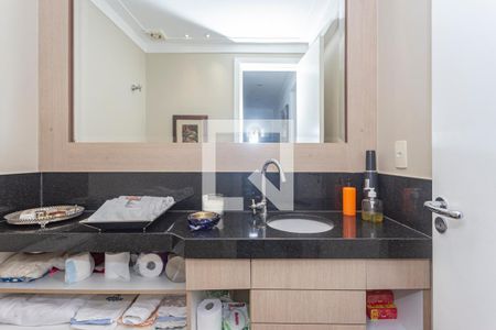 Lavabo de apartamento para alugar com 2 quartos, 140m² em Vila Mariana, São Paulo