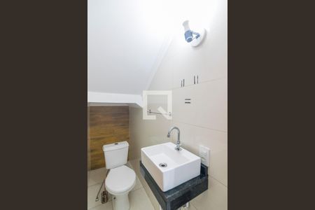 Lavabo de casa à venda com 2 quartos, 154m² em Vila Cecília Maria, Santo André
