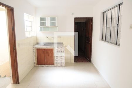 Cozinha de casa para alugar com 1 quarto, 60m² em Centro, Embu das Artes