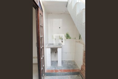 Casa para alugar com 60m², 1 quarto e sem vaga Casa para alugar com 60m², 1 quarto e sem vagaLavanderia