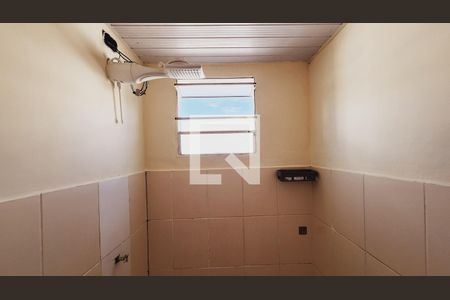 Banheiro de apartamento à venda com 2 quartos, 40m² em Jardim Tupi, Jundiaí