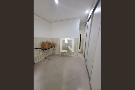 Casa à venda com 2 quartos, 75m² em Vila Ema, São Paulo