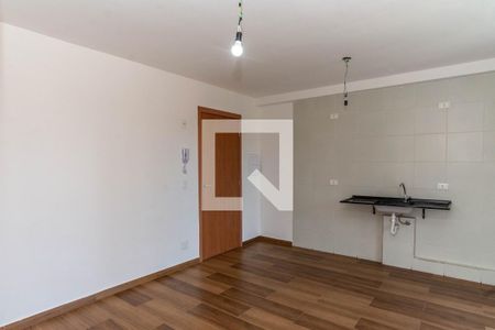 Sala/Cozinha de apartamento para alugar com 2 quartos, 48m² em Vila Galvão, Guarulhos