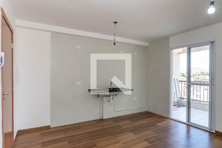 Sala/Cozinha de apartamento para alugar com 2 quartos, 48m² em Vila Galvão, Guarulhos