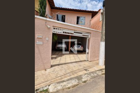 Fachada de casa à venda com 2 quartos, 150m² em Ipanema, Lagoa Santa