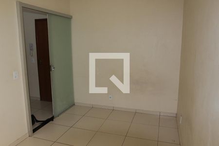 Quarto de apartamento para alugar com 1 quarto, 37m² em Taguatinga Sul (taguatinga), Brasília