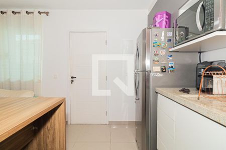 Sala e Cozinha de apartamento à venda com 1 quarto, 38m² em Vila Nivi, São Paulo