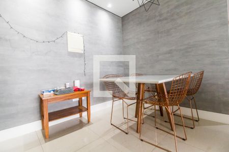 Sala de Jantar de apartamento para alugar com 2 quartos, 65m² em Empresarial 18 do Forte, Barueri