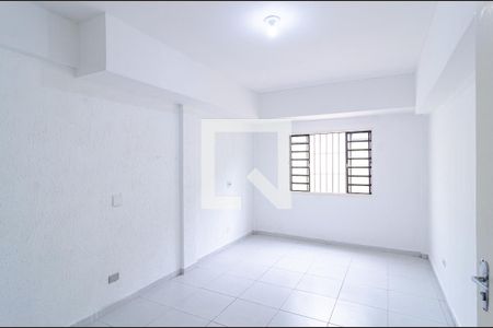 Quarto 2 de casa para alugar com 2 quartos, 80m² em Vila Babilônia, São Paulo