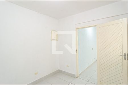 Quarto 1 de casa para alugar com 2 quartos, 80m² em Vila Babilônia, São Paulo