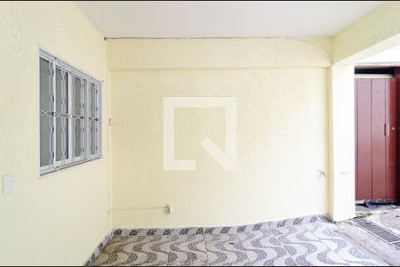 Vista do Quarto 1 de casa para alugar com 2 quartos, 80m² em Vila Babilônia, São Paulo