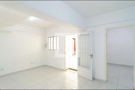 Sala de casa para alugar com 2 quartos, 80m² em Vila Babilônia, São Paulo