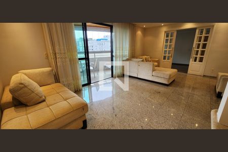 Sala de apartamento para alugar com 4 quartos, 200m² em Gonzaga, Santos