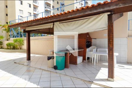 Apartamento à venda com 55m², 2 quartos e 1 vaga Apartamento à venda com 55m², 2 quartos e 1 vagaÁrea Comum - Churrasqueira