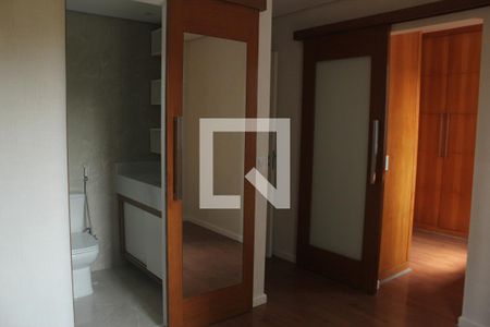 Suíte 1 de apartamento para alugar com 2 quartos, 85m² em Vila Sofia, São Paulo