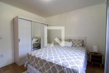 Quarto  de apartamento para alugar com 1 quarto, 55m² em Jardim Carvalho, Porto Alegre