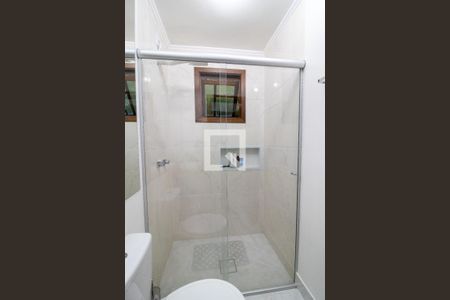 Banheiro de apartamento para alugar com 1 quarto, 55m² em Jardim Carvalho, Porto Alegre