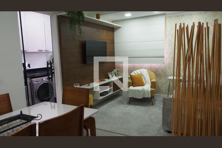 Sala de apartamento à venda com 2 quartos, 56m² em Vila Della Piazza, Jundiaí
