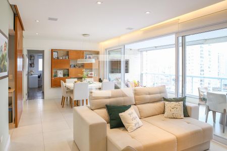 Sala de apartamento à venda com 3 quartos, 129m² em Vila Romana, São Paulo