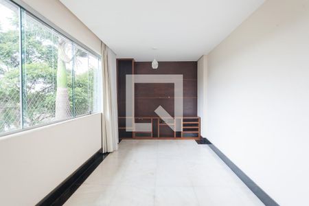 Casa de condomínio à venda com 580m², 4 quartos e 5 vagas Casa de condomínio à venda com 580m², 4 quartos e 5 vagasquarto 3