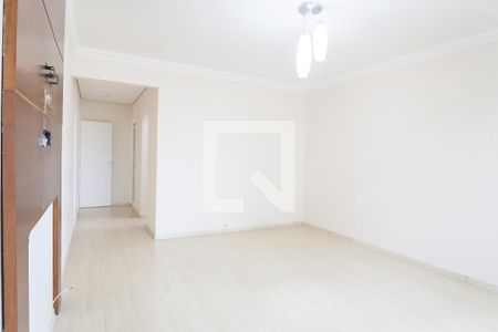 Casa de condomínio à venda com 580m², 4 quartos e 5 vagas Casa de condomínio à venda com 580m², 4 quartos e 5 vagassuite