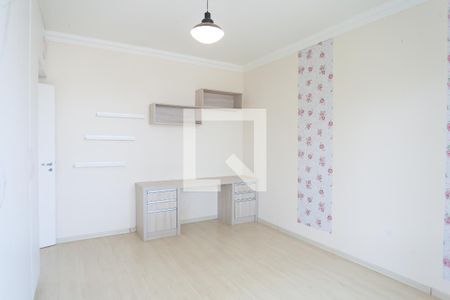 Casa de condomínio à venda com 580m², 4 quartos e 5 vagas Casa de condomínio à venda com 580m², 4 quartos e 5 vagasquarto 2