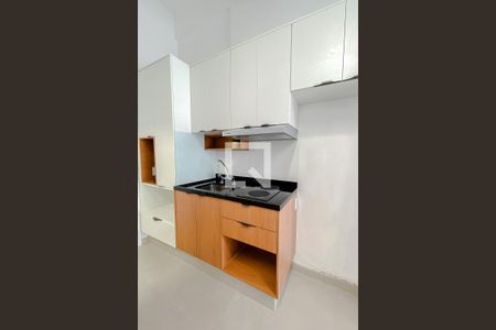 Cozinha de kitnet/studio para alugar com 1 quarto, 25m² em Vila Mariana, São Paulo