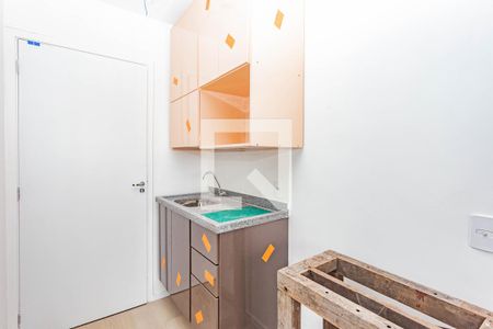 Cozinha de apartamento para alugar com 1 quarto, 18m² em Vila Moraes, São Paulo