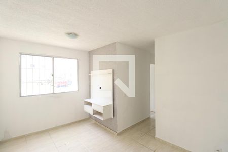 Sala de apartamento para alugar com 2 quartos, 42m² em Nova Cidade, São Gonçalo