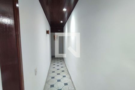 Corredor de casa de condomínio à venda com 3 quartos, 300m² em Tanque, Rio de Janeiro