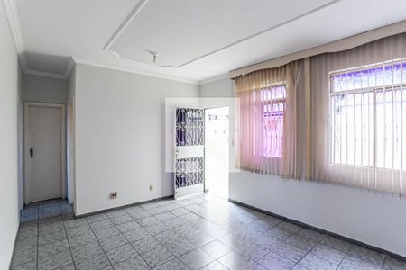 Apartamento à venda com 65m², 2 quartos e 1 vagaSala 