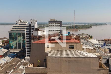 Vista  Sala/Quarto de kitnet/studio à venda com 1 quarto, 42m² em Centro Histórico, Porto Alegre