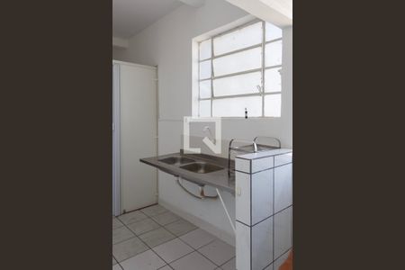 Cozinha e Área de Serviço de kitnet/studio à venda com 1 quarto, 42m² em Centro Histórico, Porto Alegre