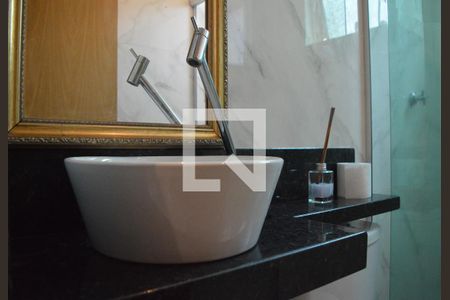 Banheiro - torneira de apartamento à venda com 2 quartos, 44m² em Madre Gertrudes, Belo Horizonte