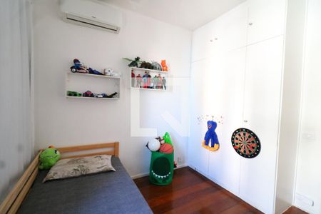 Quarto 1 de apartamento para alugar com 2 quartos, 60m² em Jardim Guanabara, Rio de Janeiro