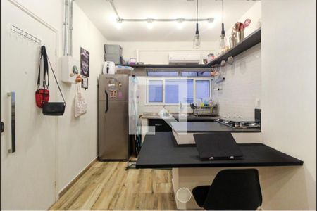 Cozinha de apartamento à venda com 1 quarto, 45m² em Pinheiros, São Paulo
