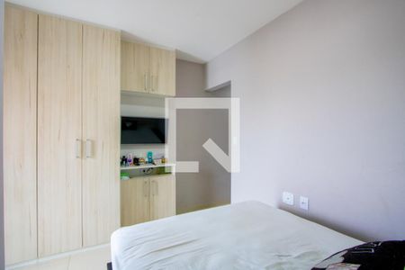 Quarto 1 - Suíte de casa de condomínio para alugar com 2 quartos, 110m² em Parque Bandeirante, Santo André