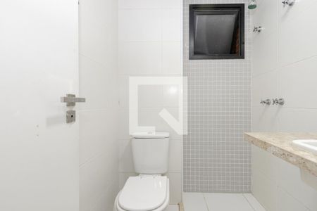 Banheiro de kitnet/studio para alugar com 1 quarto, 33m² em Cidade Monções, São Paulo